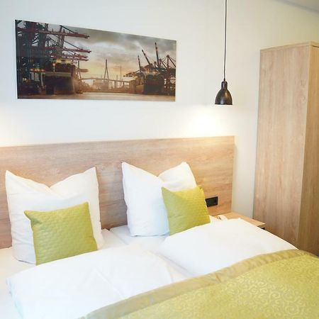 Hotel Dias Pinneberg Eksteriør bilde