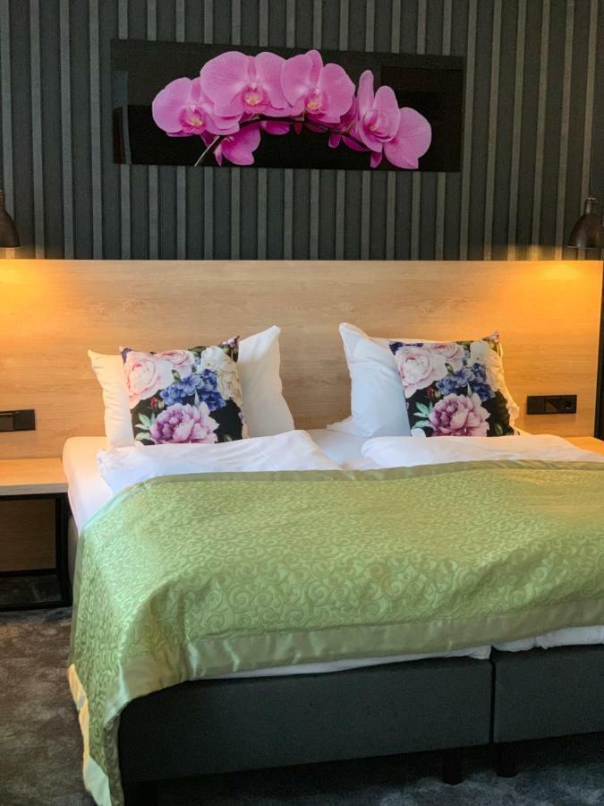 Hotel Dias Pinneberg Eksteriør bilde