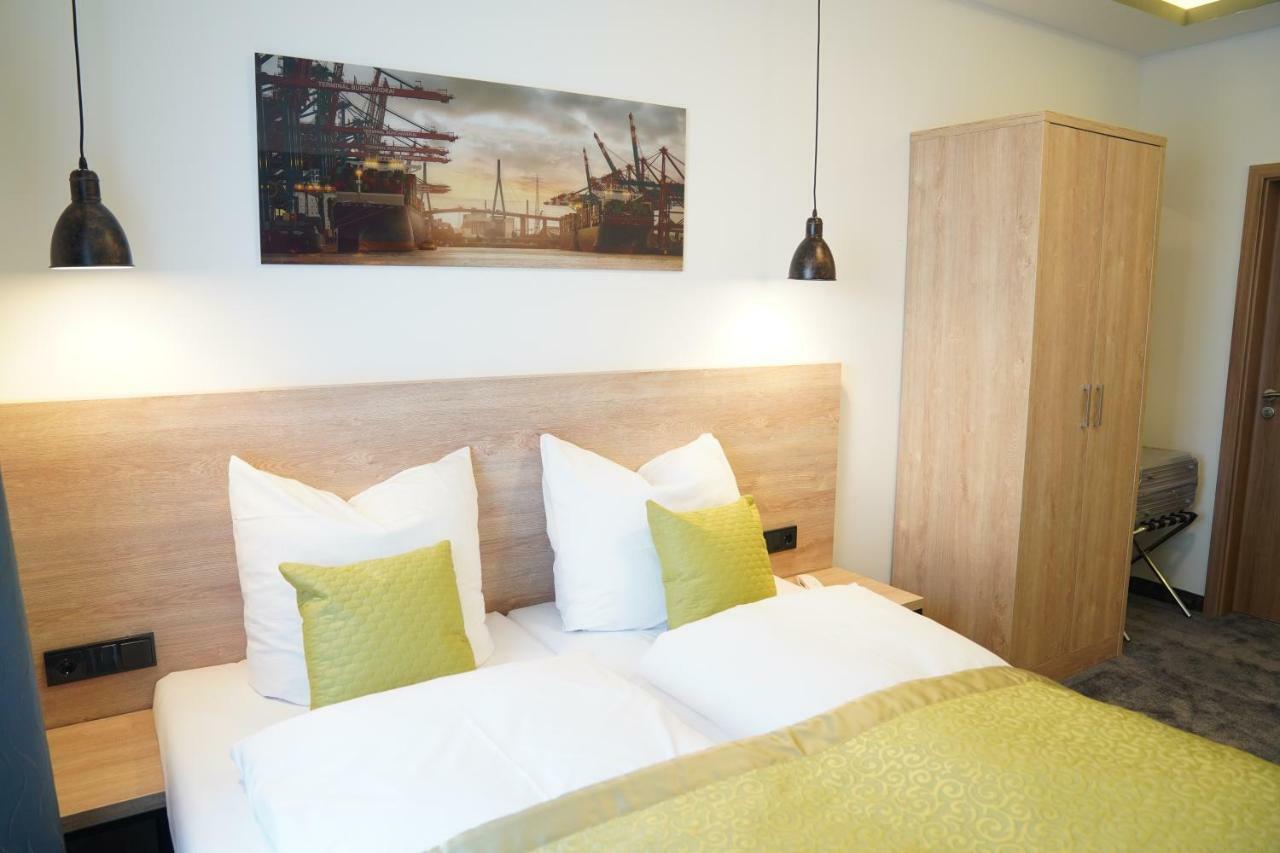 Hotel Dias Pinneberg Eksteriør bilde